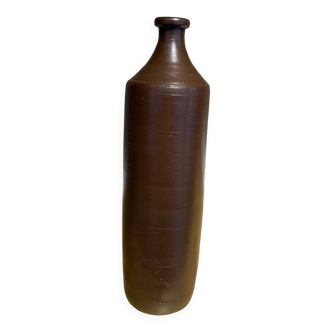 Bouteille en grès vintage