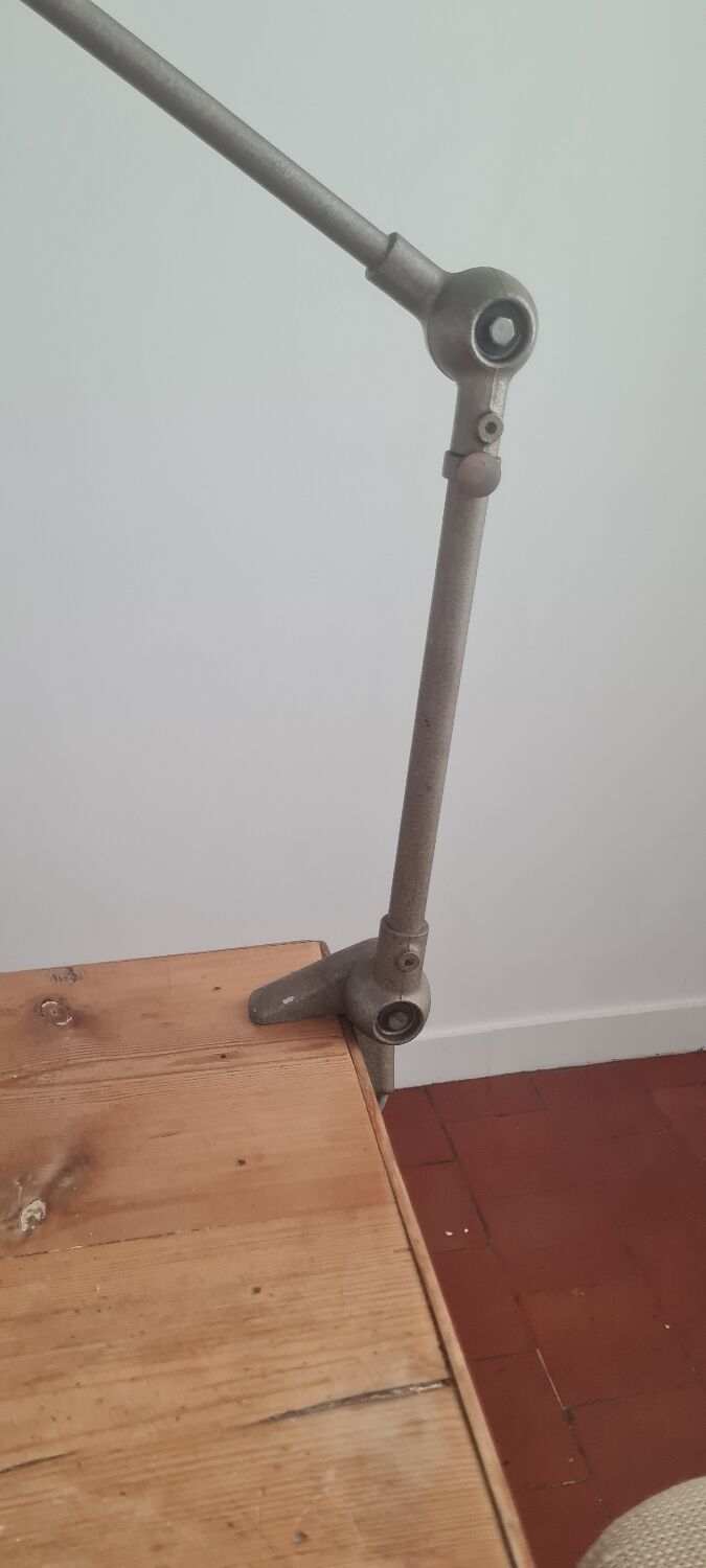 Lumina workshop lamp