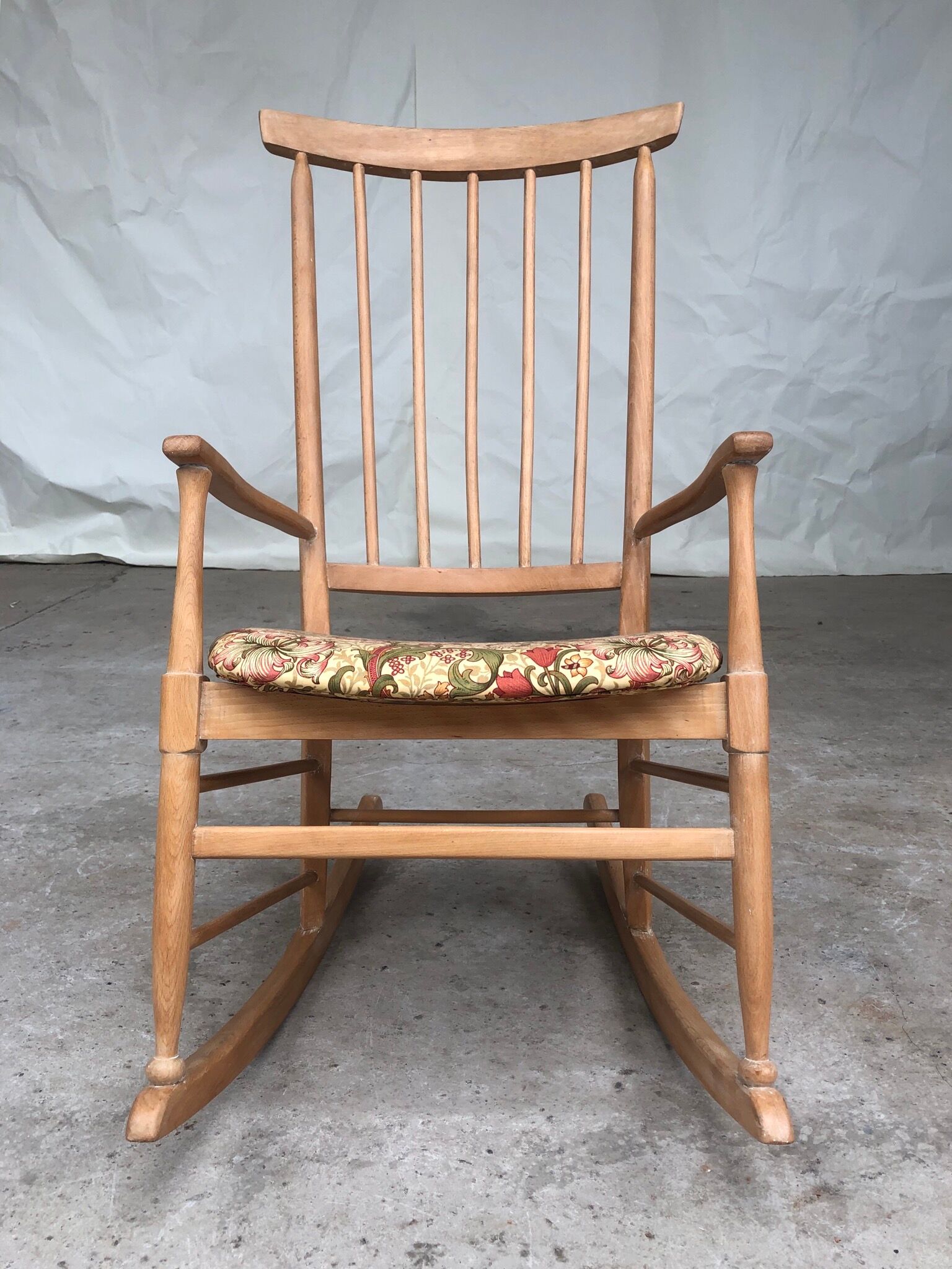 Rocking chair