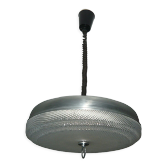 Suspension space age ufo annees 70