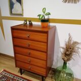Vintage dresser