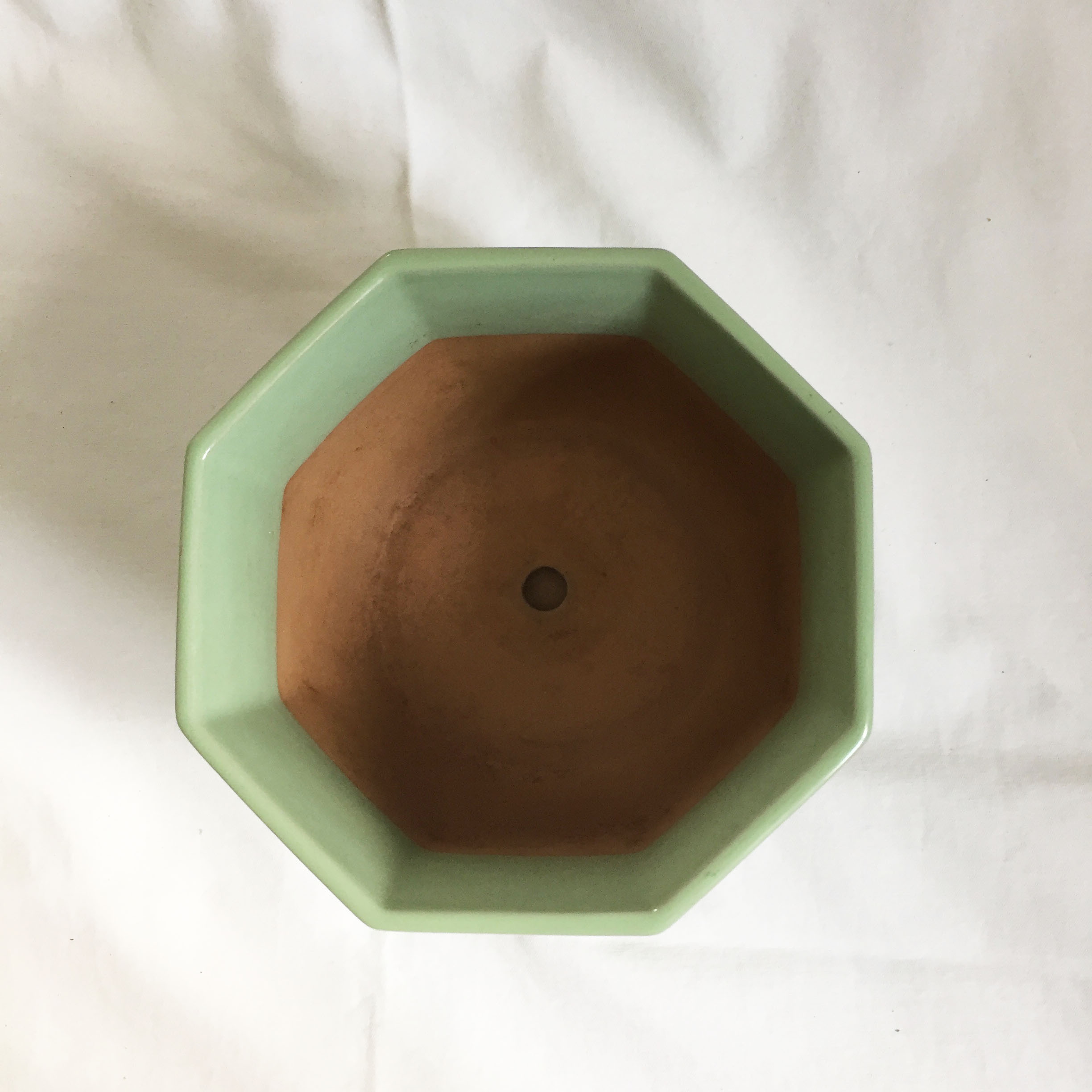 Octagonal Fuji Pajan pot cover