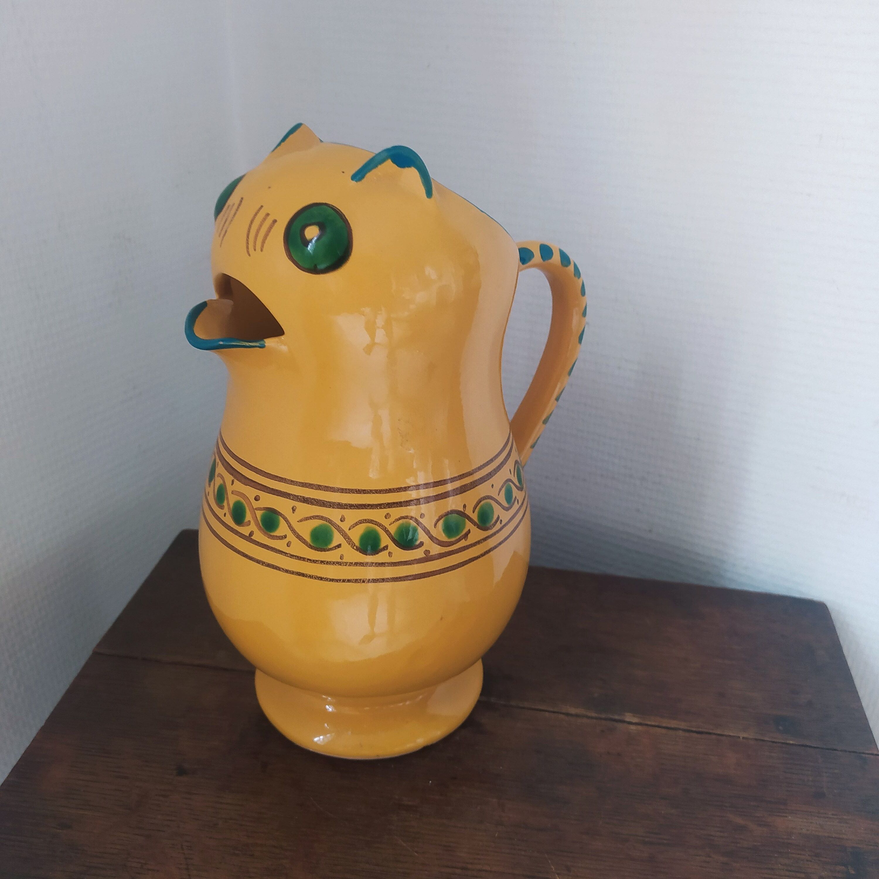 Provencal ceramic pitcher cat-shaped