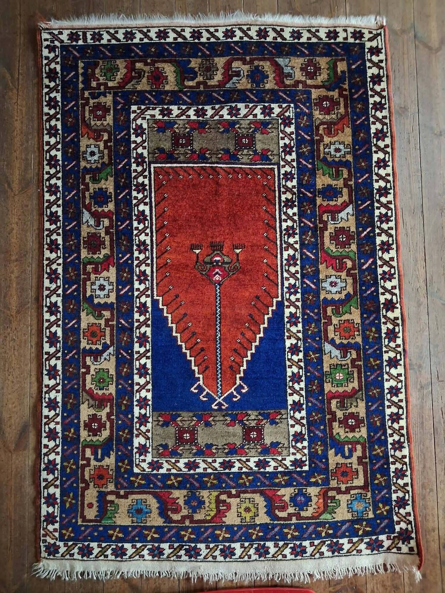 Handmade Anatolian carpet Yahyahli 176x112cm