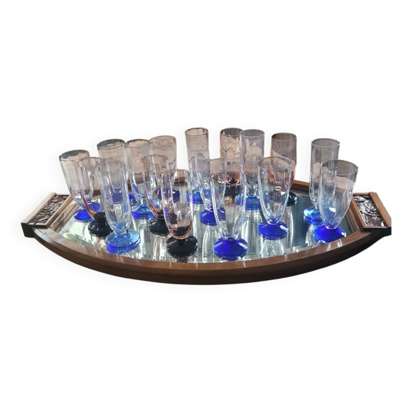 Flûtes à champagne dépareillées à pied coloré – France, années 50