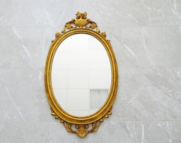 Miroir doré de style baroque, italie années 1950