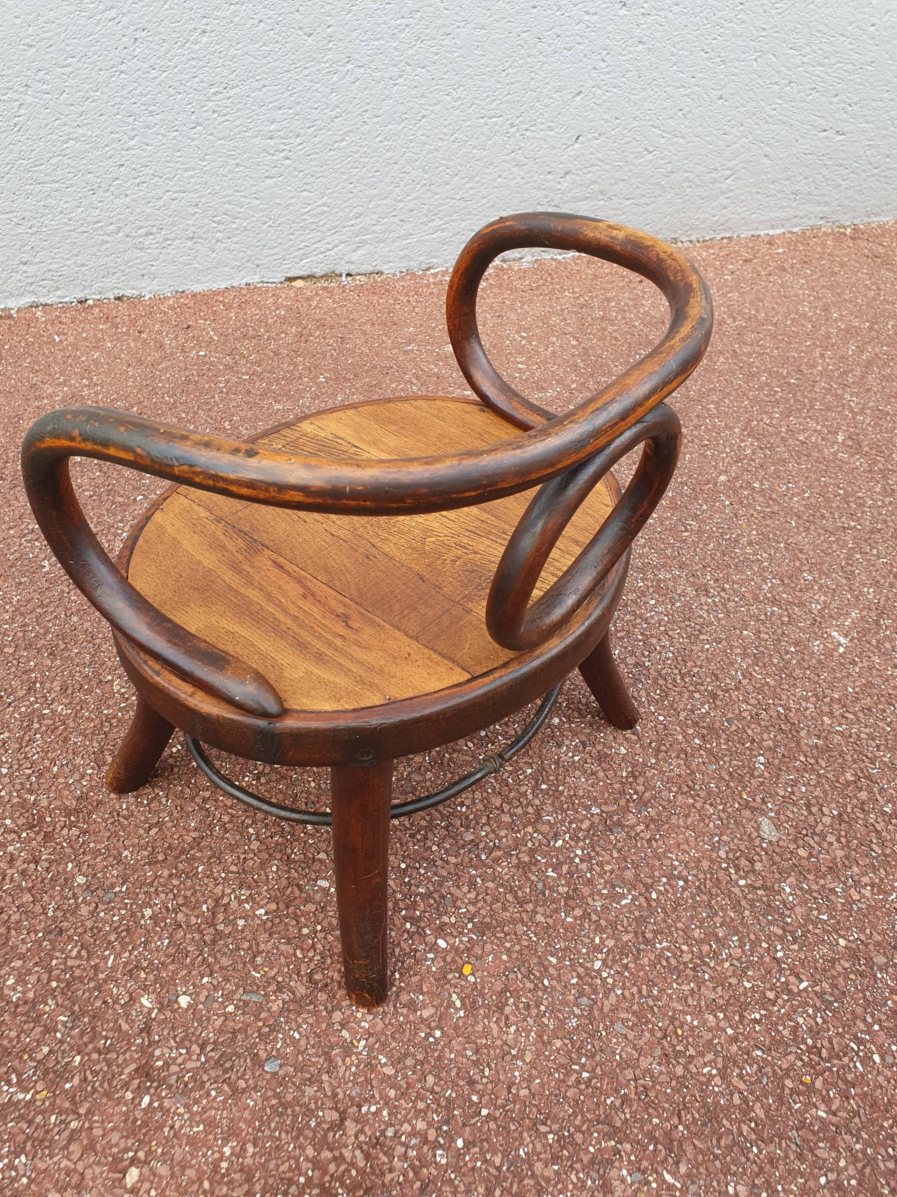 Petite chaise thonet