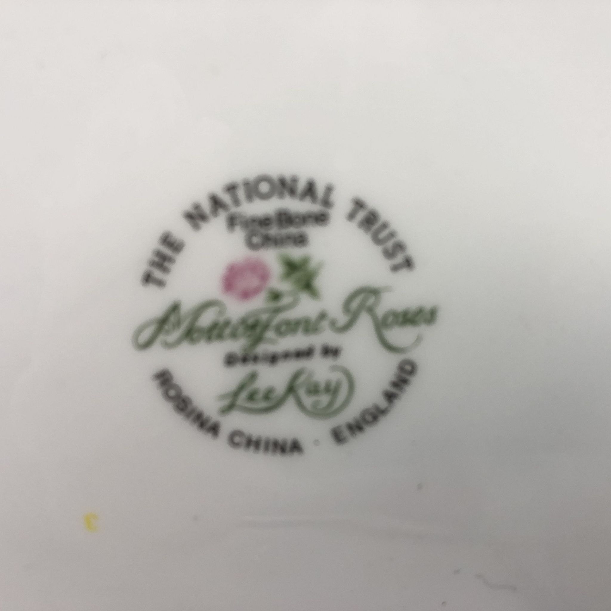 Dessert service, main course and six plates "the national trust – england"