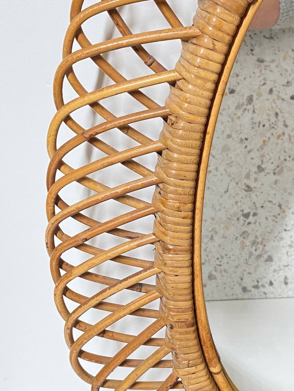 Oval rattan mirror style Franco Albini - 1960's