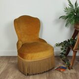 Velvet toad easy chair