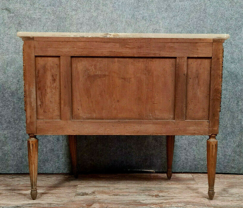 Commode sauteuse Louis XVI Demie lune en loupe d'orme et noyer vers 1900