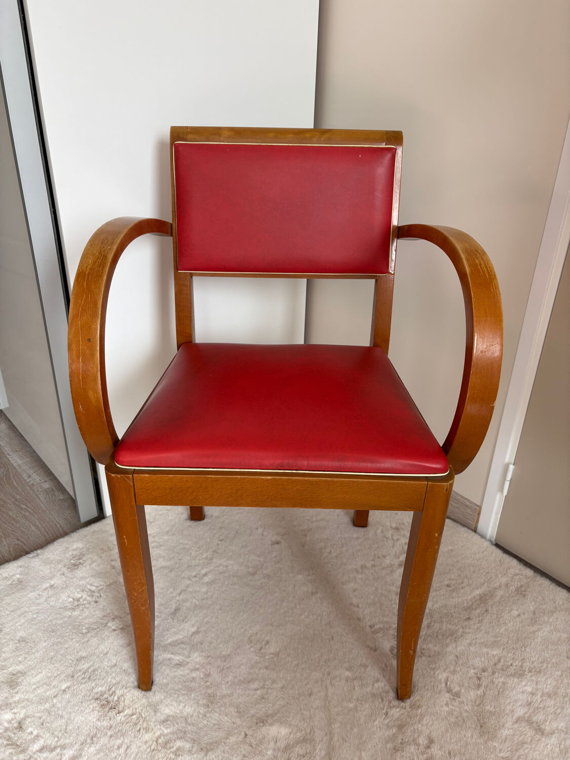 Bridge Vintage Armchair – Curved Design & Red Vinyl – 1950