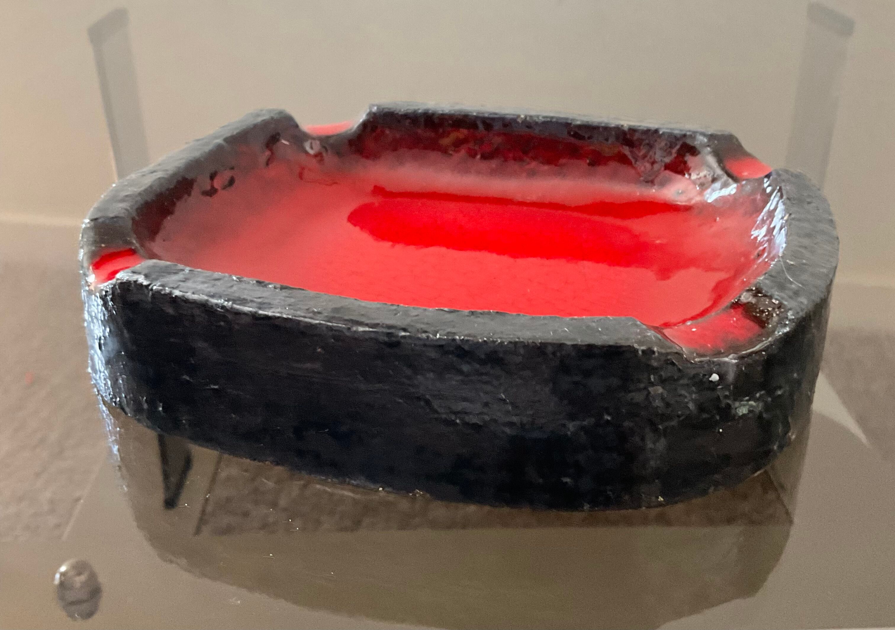 Vintage ashtray in glazed ceramic