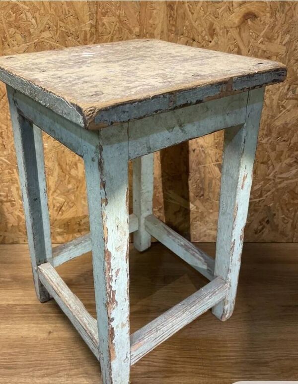 Tabouret porte plante bois patiné déco loft atelier campagne chic