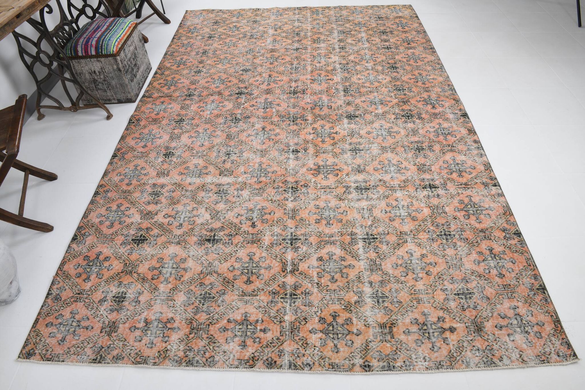 7x10 Pumpink Orange & Black Persian Rug, 208x316Cm