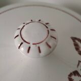 Digoin Sarreguemines Atlantic pattern tureen, deep red rose decoration