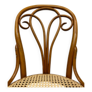 Curved wooden dining chair by Löbl Wieisskirchen