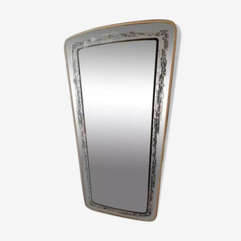 Large free-form asymmetrical mirror, 1960