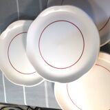 Hollow plates and vintage dessert Cream Raspberry Line