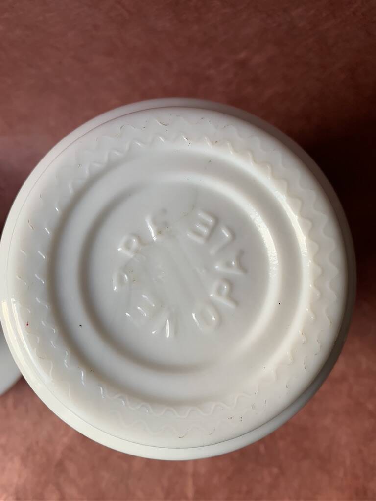 Pot opaline blanc