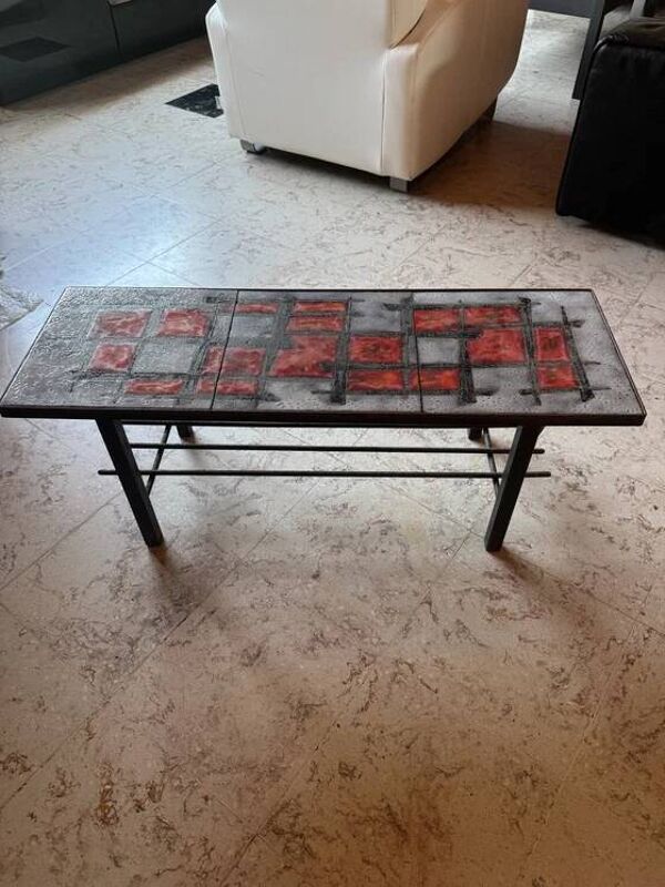 Table basse en lave émaillée – Jean & Robert Cloutier – Circa 1960