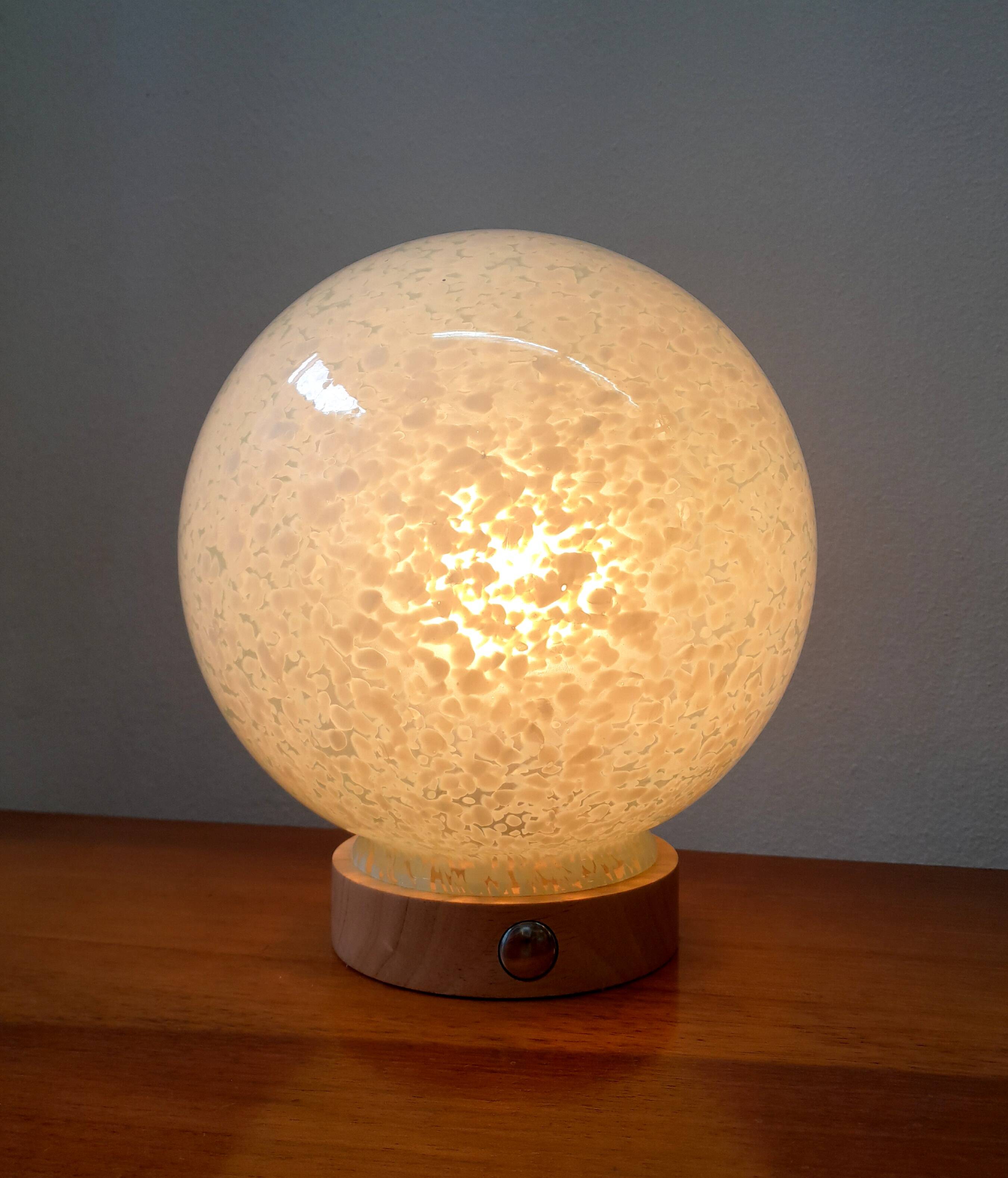 Lampe à poser verre de Clichy vert d'eau