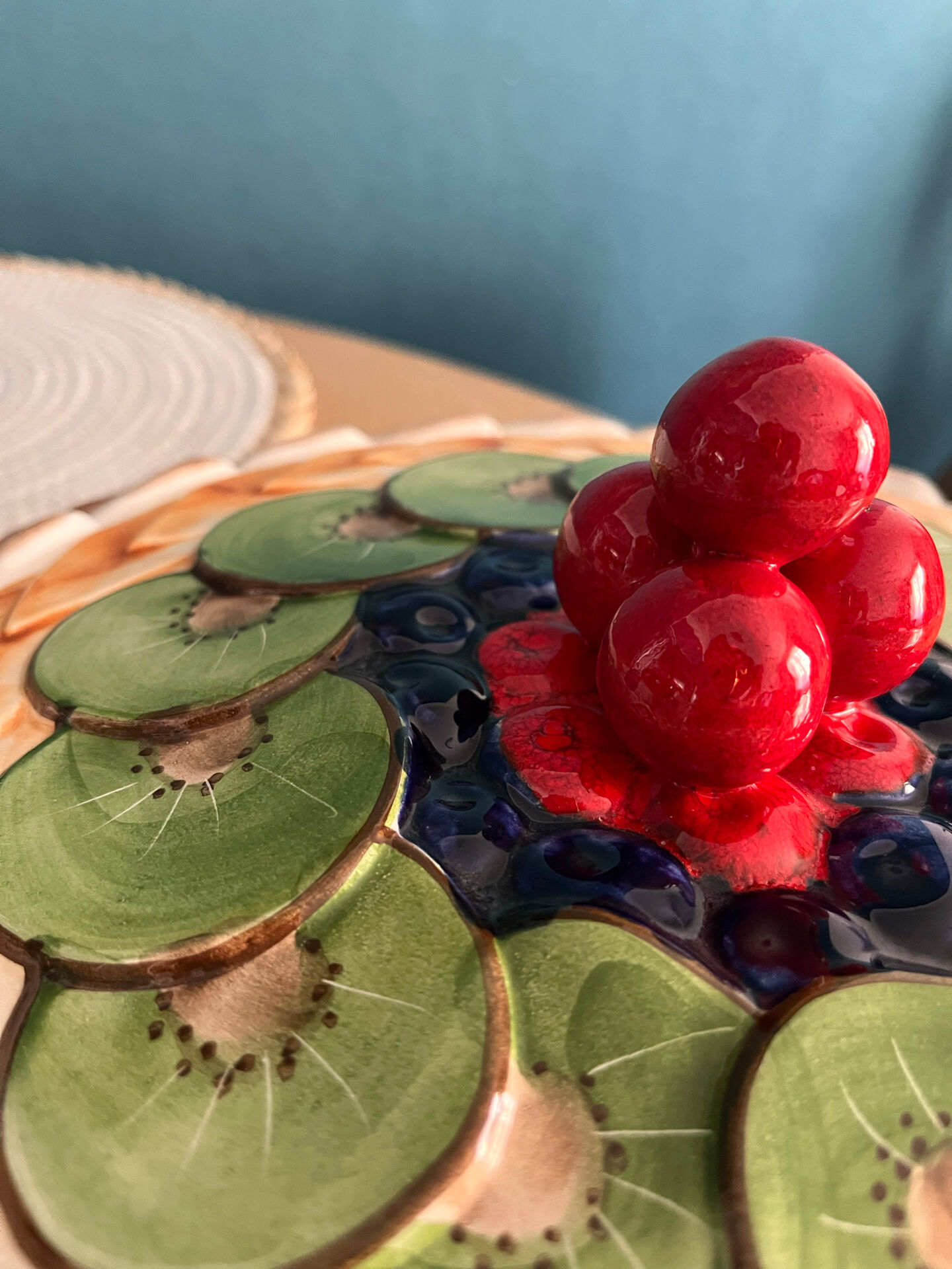 Fruit tart dish barbotine "fruit tart" Silea