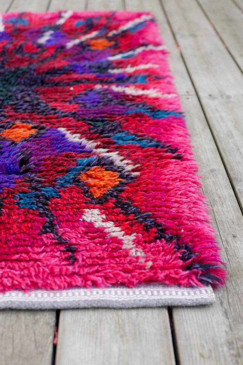 Swedish Tibetan Rya rug with flower by Jagarz for Rya