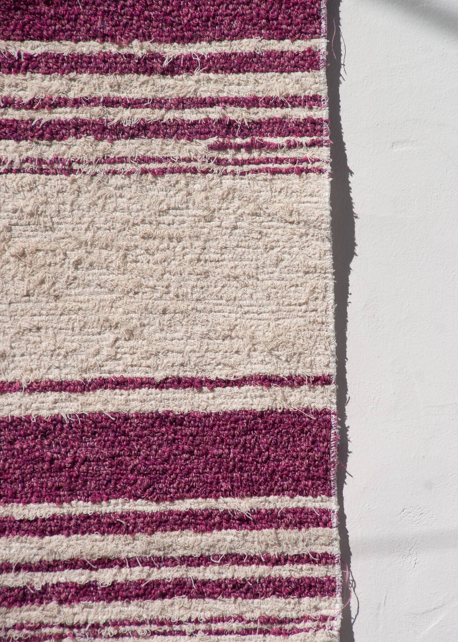 Handwoven recycled cotton rug - 40 x 60 cm