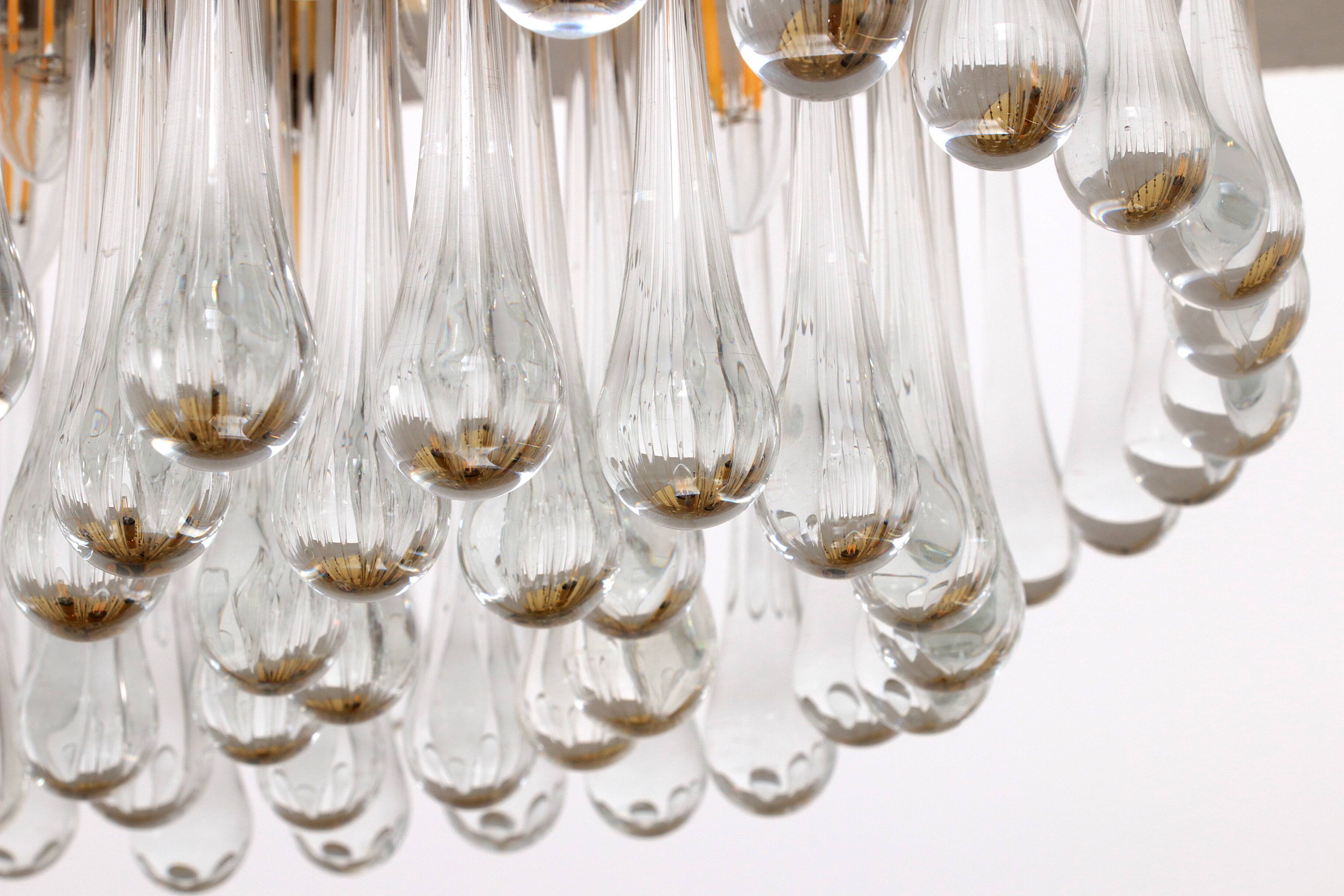 Big J.T. Kalmar Murano Raindrop hanging lamp, 1970 Austria.