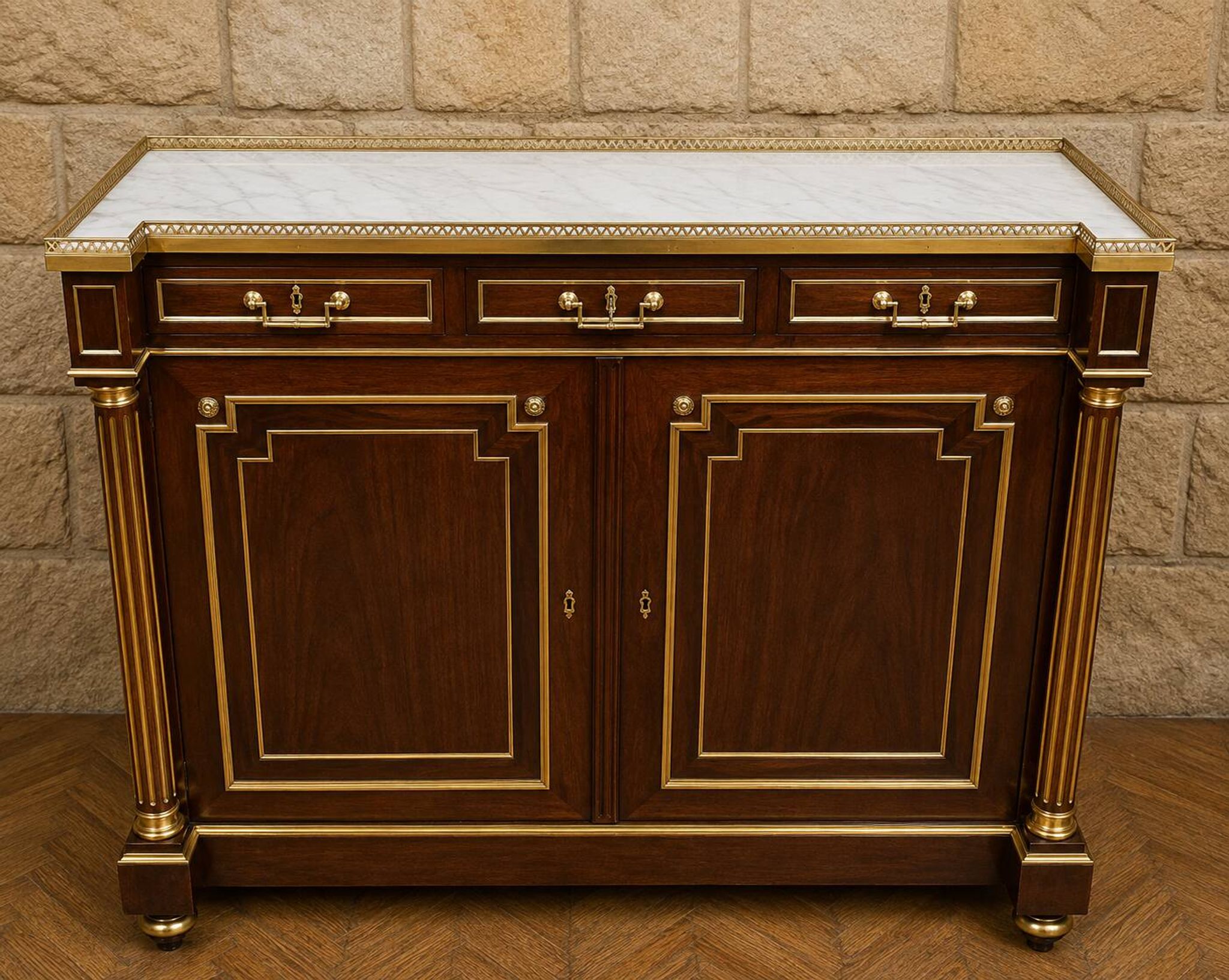 Important mahogany support table with gilded bronze – Marble top