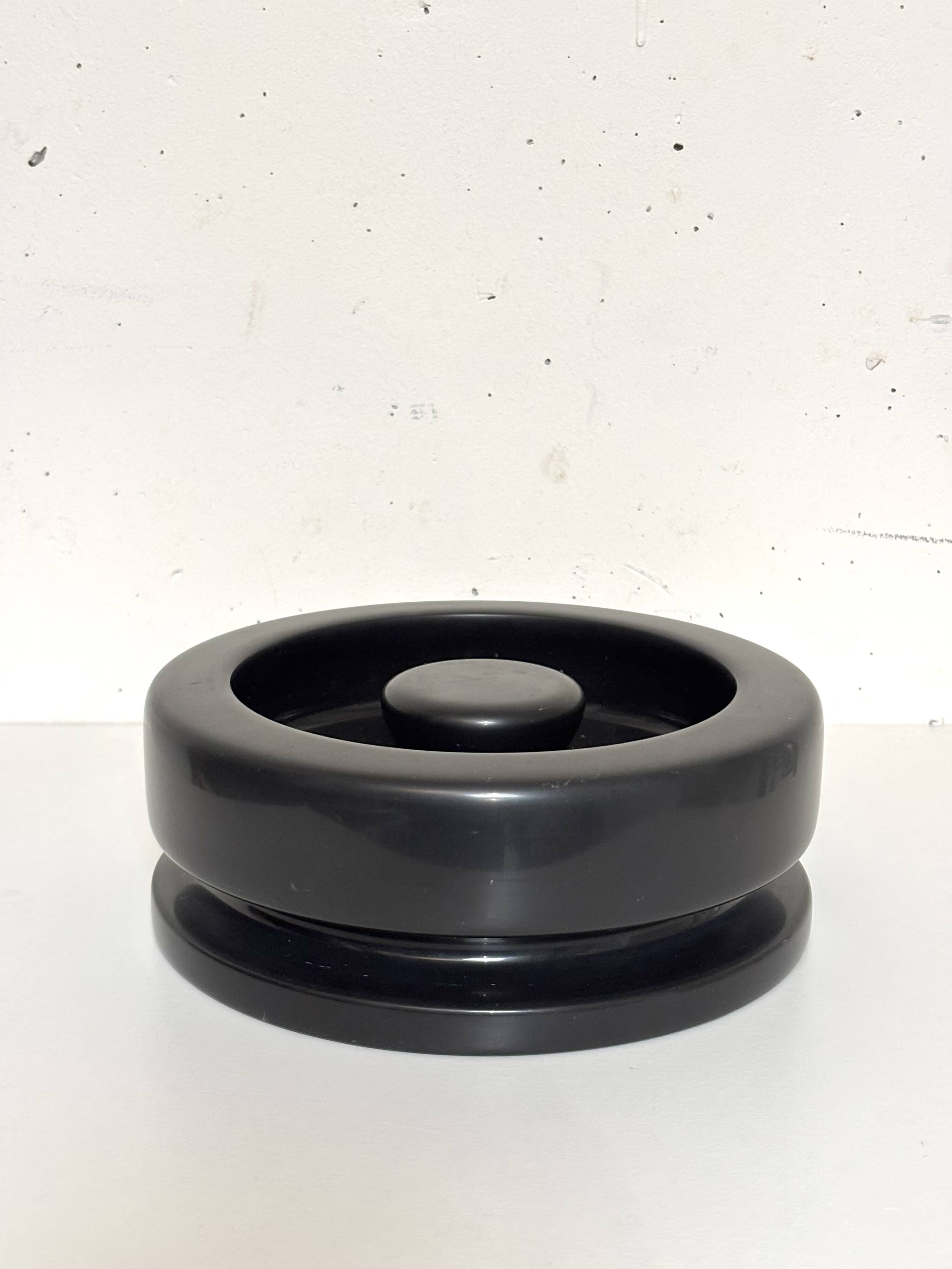 Ashtray, empty pocket Angelo Mangiarotti, 1970
