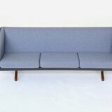 Canapé trois places Illum Wikkelso modèle ML-90 Laursen Danemark 1960
