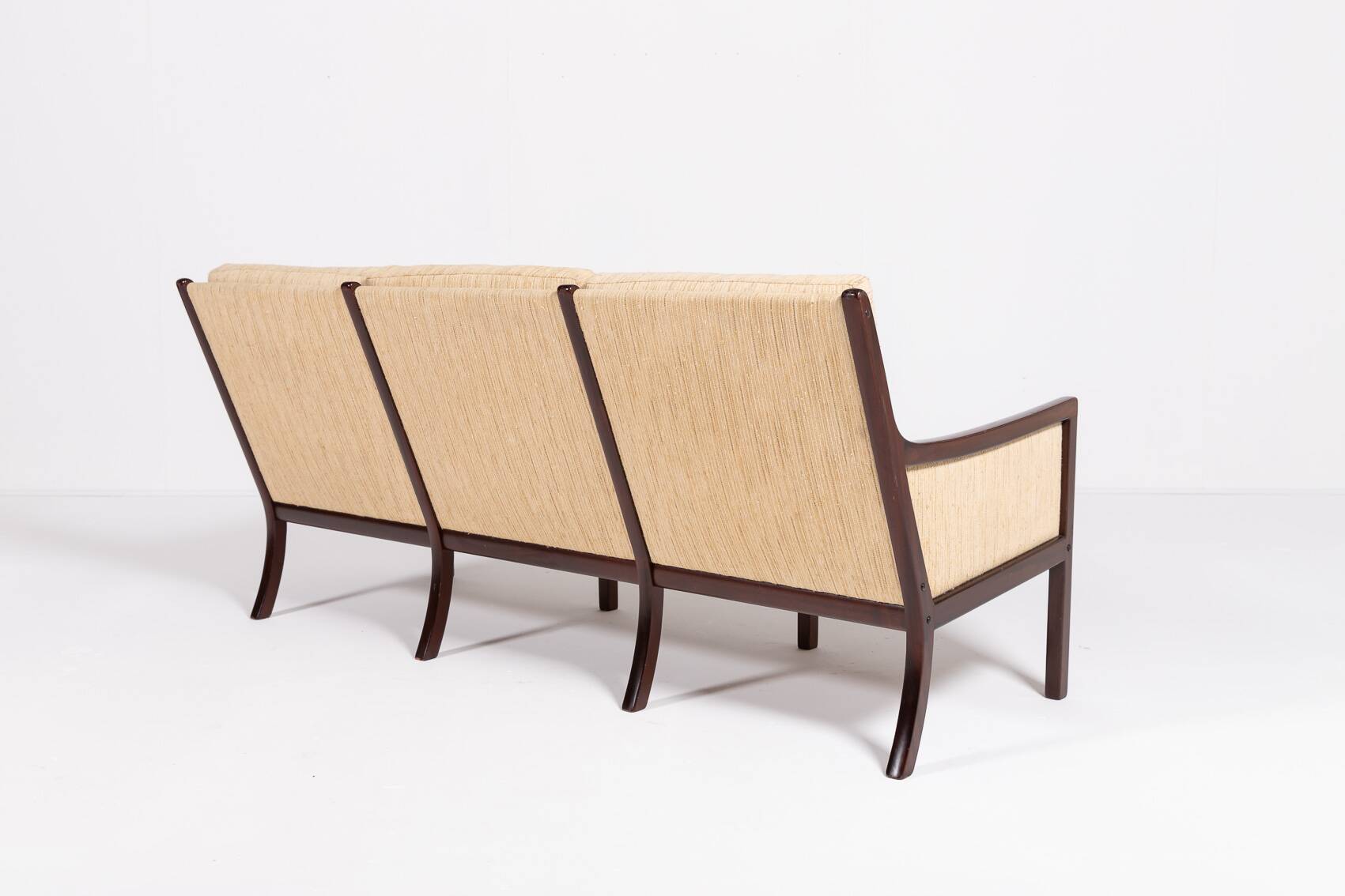 Canapé 3 places par Ole Wanscher pour P. Jeppensen, Danemark années 1960
