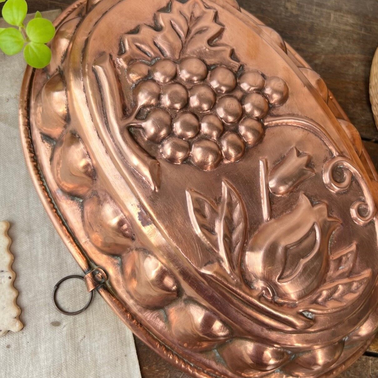 Oval copper cake mold