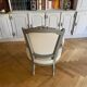 Paire de fauteuils style Louis XVI