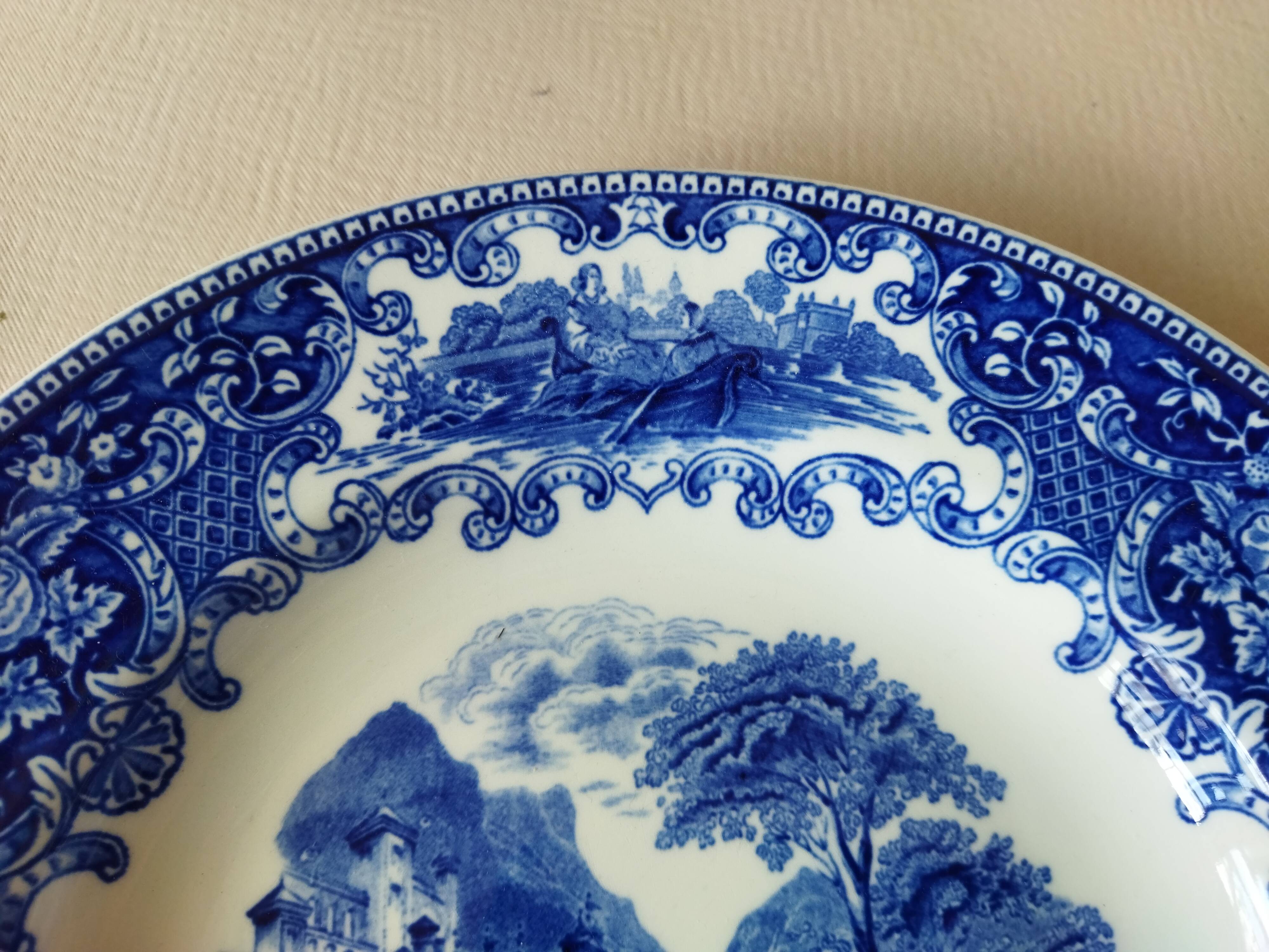 Royal Sphinx Maestricht P. Regout "Cambridge Old England" blue & white soup plates