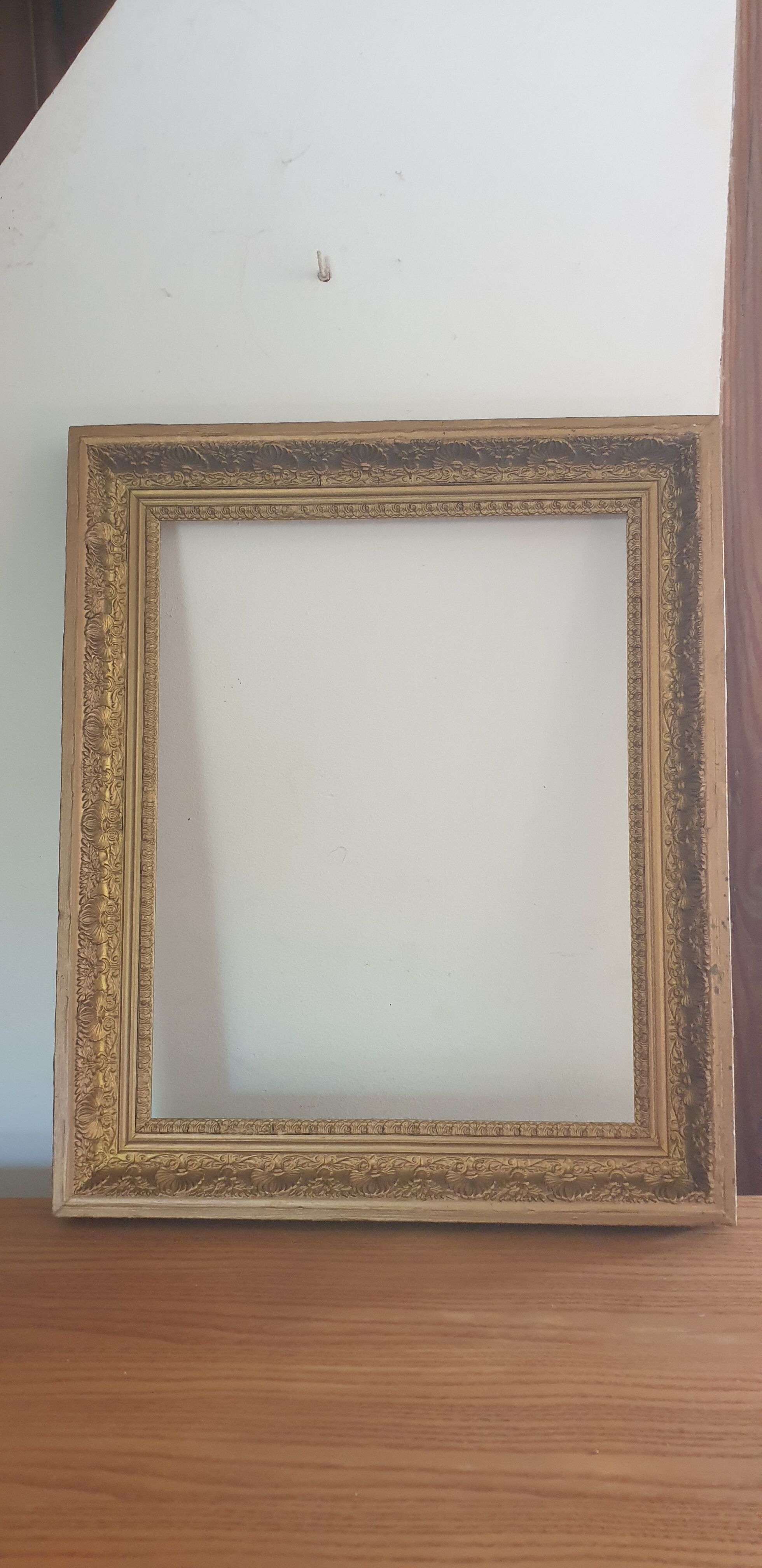 Old gilded frame 61×51