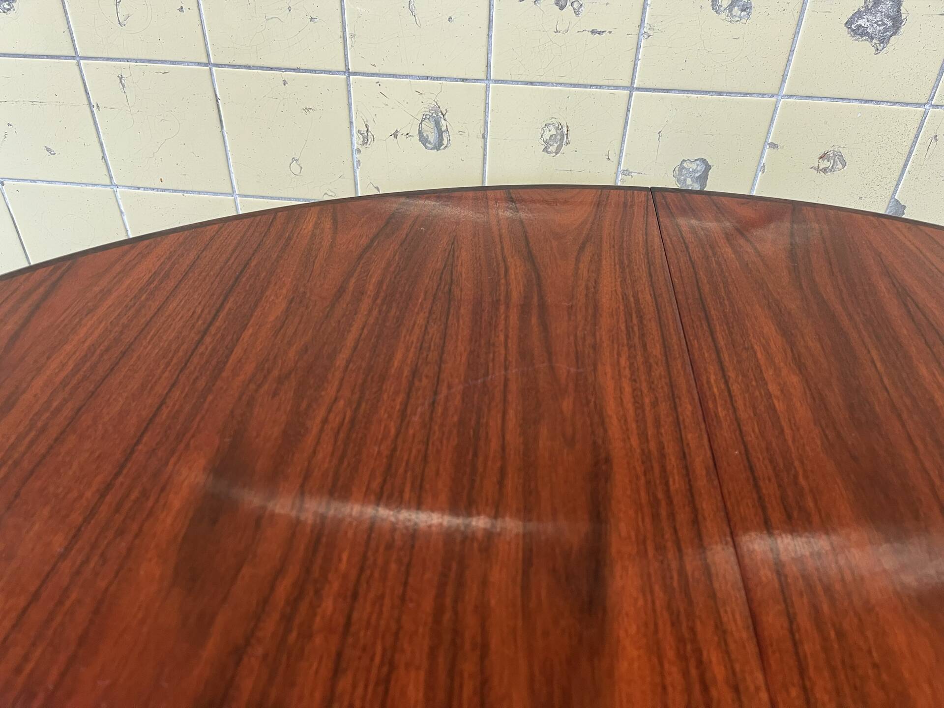 Vintage rosewood dining table by Skovby