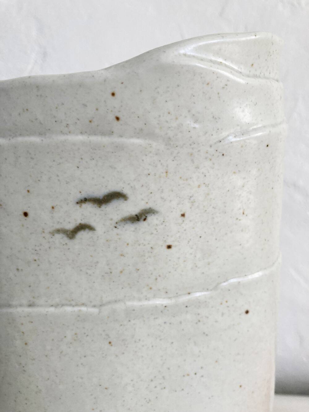 Virebent ceramic vase, design by Claire Debril