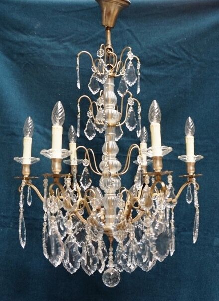 Chandelier, silver bronze, Louis XV style crystal.