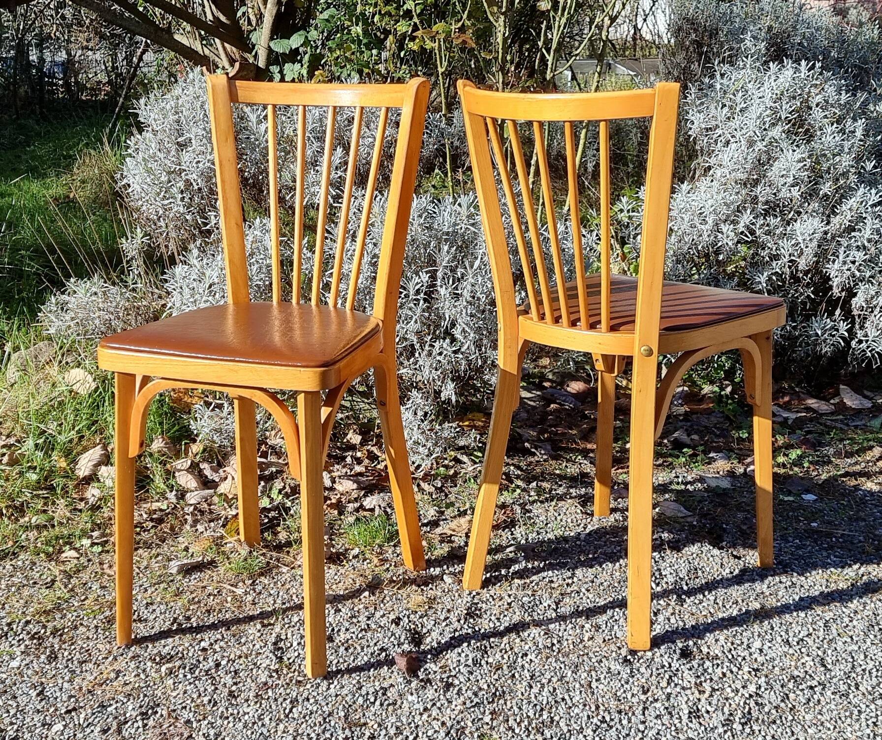 Pair of Baumann chairs n°53 from the 60s