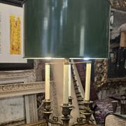 Lampe bouillotte en bronze de style empire, début XXe