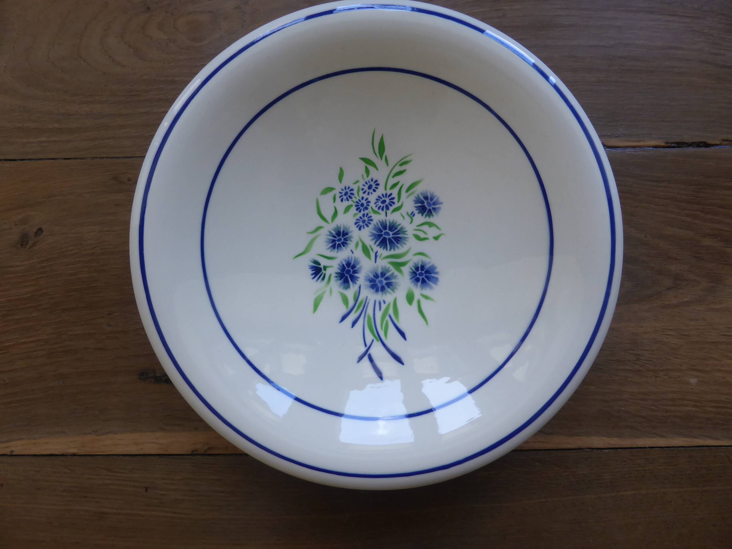 Vintage round serving dish Badonviller model Francine 200818