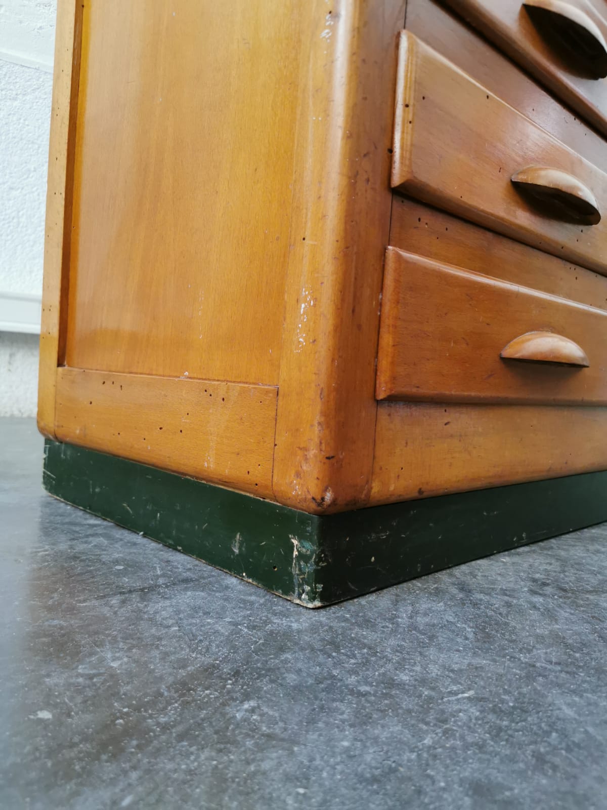 Armoire vitrine