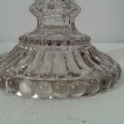 Bougeoir ancien en verre pressé-moulé fin  XIXe