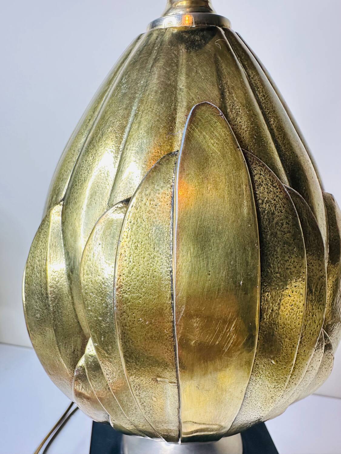 Vintage Lotus Flower Table Lamp