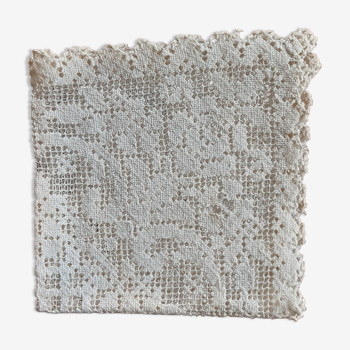 Square placemat, crocheted. Handmade.