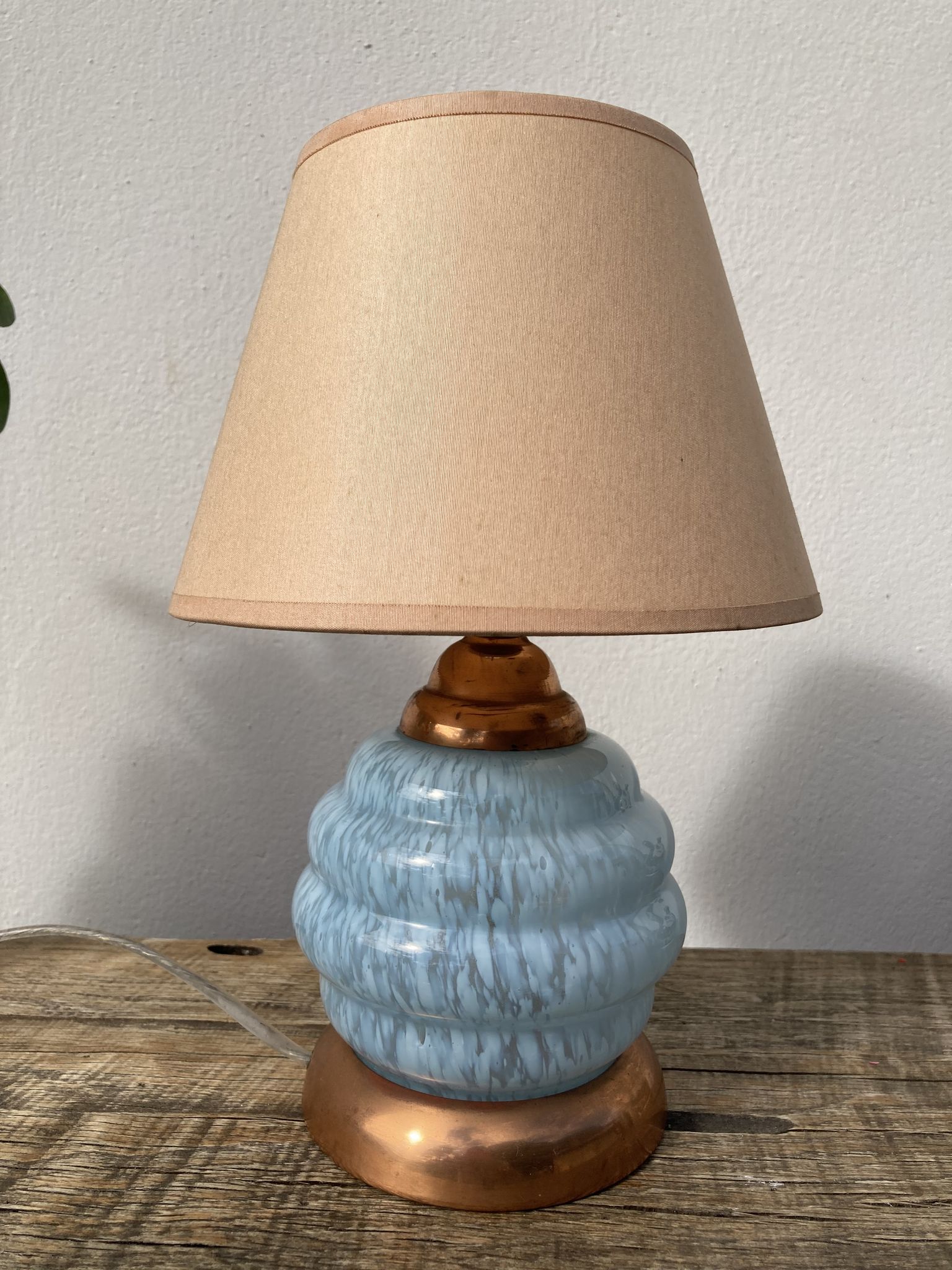 Bedside lamp in clichy glass and blue and white brass