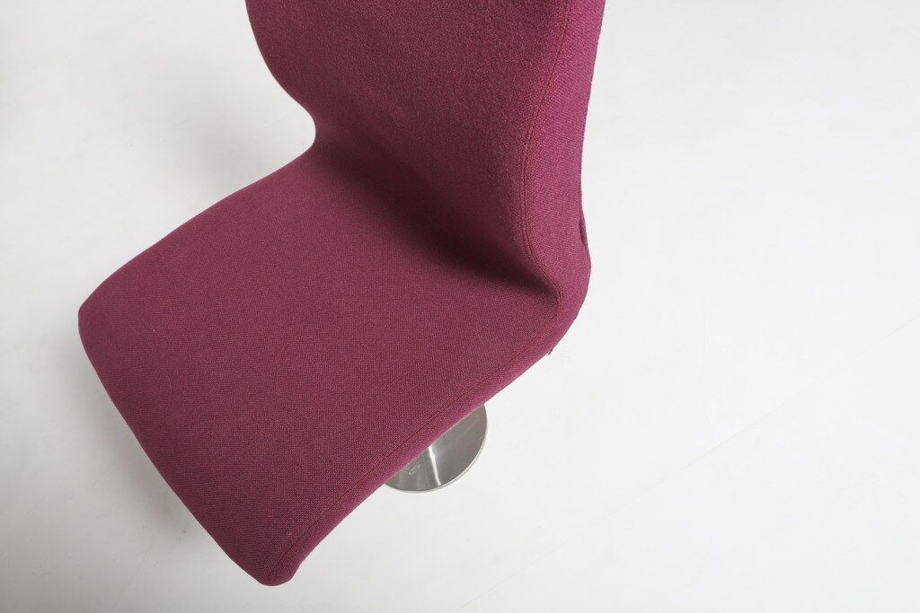 Suite of two chairs "Oxford" by Arne Jacobsen for Fritz Hansen